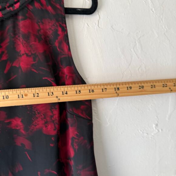 Dana Buchman Y2k Size Medium Red‎ Black Vampire Dark Romantic Sleeveless Top - Picture 6 of 9